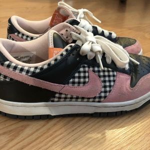 Nike Pink and Checker Sneaker